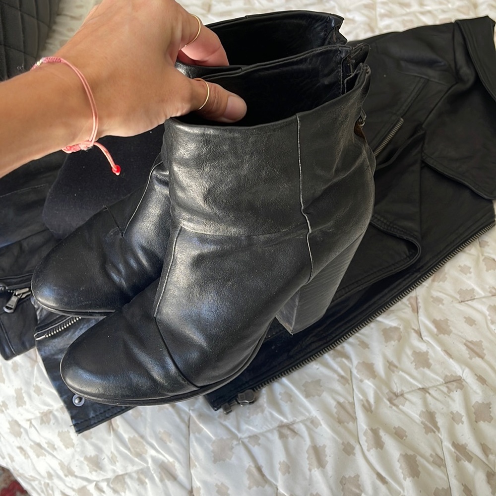 Rag and bone Women’s Black boots size 7